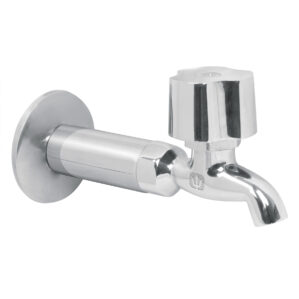 Llave para fregadero de pared con chapeton